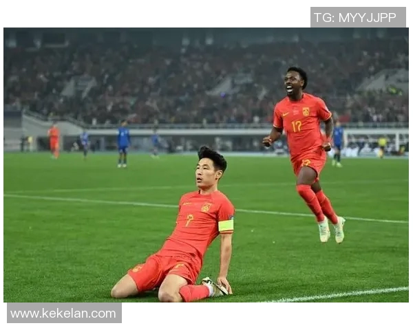 中国对捷克足球比赛实时比分更新及精彩瞬间回顾